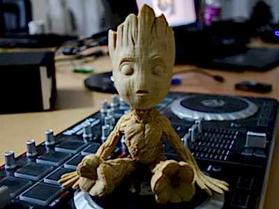 RobotON. Малыш Грут